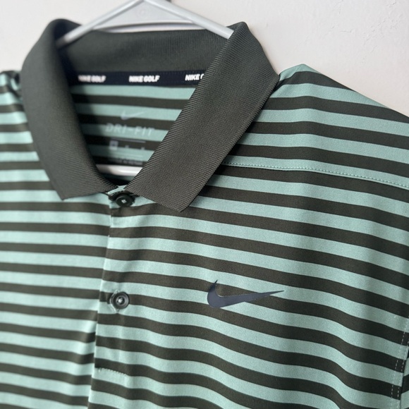 Nike Dri-FIT Victory Striped Golf Polo – Men’s Medium - Picture 8 of 10